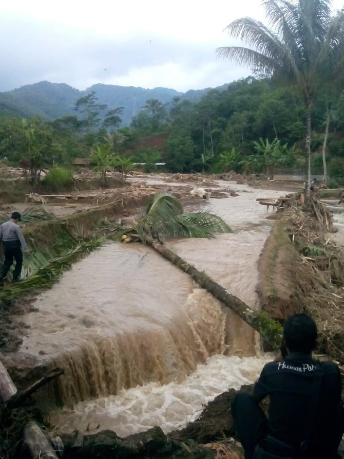 banjir bandang subang