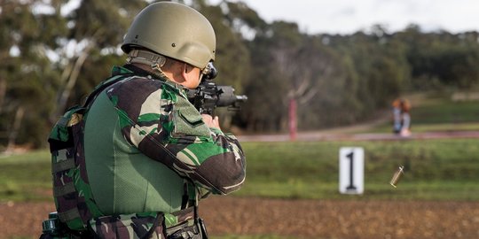 Senjata bikinan Pindad jadi buruan usai TNI juara umum di AASAM