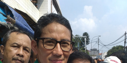 ahok bangun asrama siswa rev2