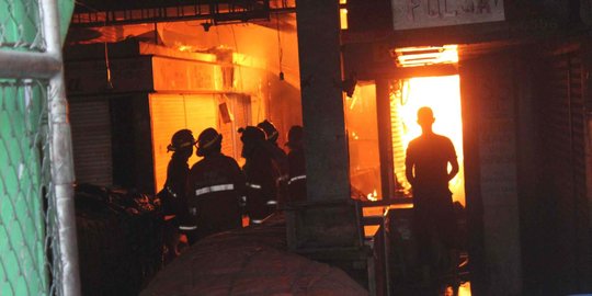 Sumber api kebakaran Pasar Besar Malang diduga dari Toko Santoso