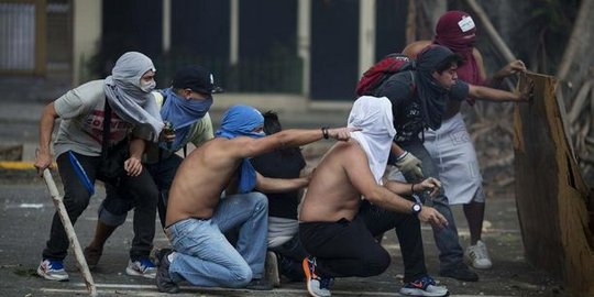 Krisis ekonomi parah, Venezuela jual 40 ton emas buat bayar utang