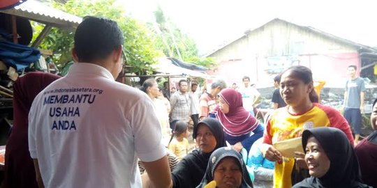 Ketemu ibu-ibu di Kuningan Timur, Sandiaga janji harga sembako murah