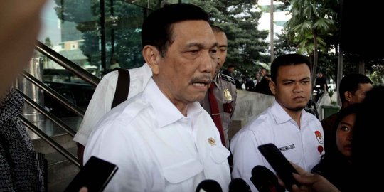 Luhut pastikan Perppu Kebiri tak berbenturan dengan RUU PKS