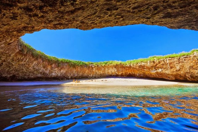 Empat Wisata Tersembunyi