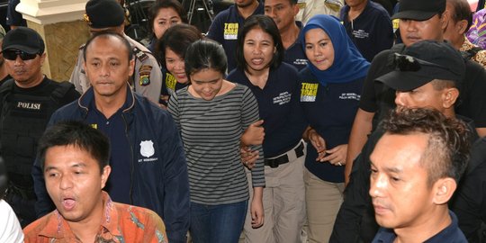 Kawalan ketat polisi saat serahkan Jessica ke Kejaksaan