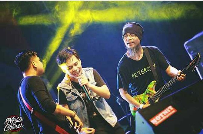 edi kemput gitaris grassrock