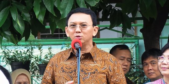 Reaksi pasrah Ahok lihat PDIP dan Gerindra mesra jelang Pilgub DKI