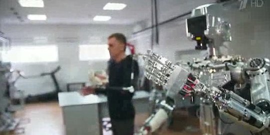 Rusia selangkah lagi punya tentara Iron Man