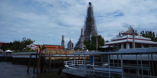 Pasar di Bangkok ini bisa transaksi pakai Rupiah