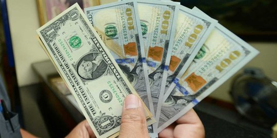 Dolar masih perkasa, Rupiah ditutup melemah di Rp 13.640 per USD