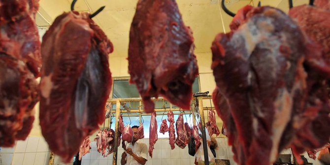 Tekan harga hingga Rp 80.000/Kg, 1.800 ton daging impor masuk pasar