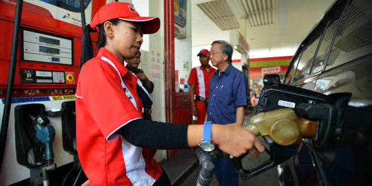 Pertamina mengaku rugi Rp 80,5 miliar di 2015 akibat jual Premium