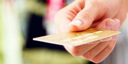 Data transaksi diintip DJP, OJK mengaku pengguna kartu kredit anjlok