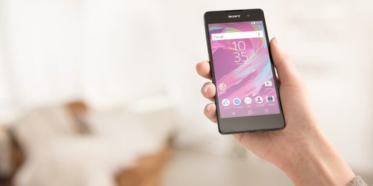 Xperia E5, smartphone kelas menengah andalan baru Sony