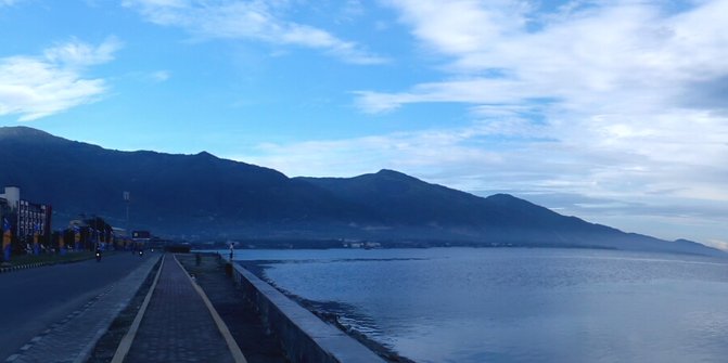 Menyusuri Palu, Kota Teluk di Sulawesi Tengah