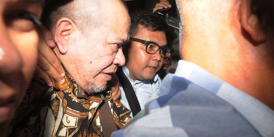 Jadi tersangka, La Nyalla berencana mundur dari jabatan Ketum PSSI