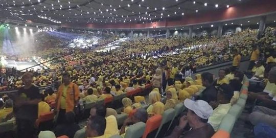 Ribuan kader hadiri pelantikan Dedi sebagai ketua DPD Golkar Jabar