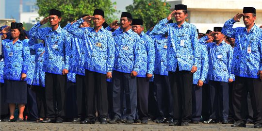 Rencana Menteri Yuddy pangkas 1 juta PNS dikecam DPRD Bali