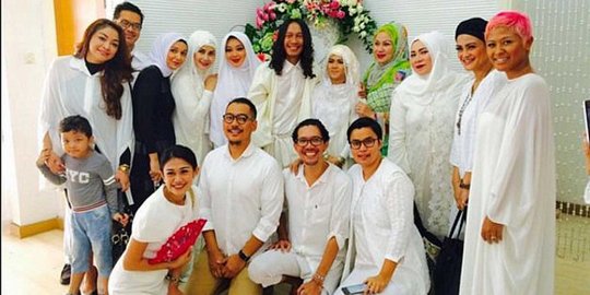 Potret kemesraan Aming dan Evelyn alias Kevin di Instagram