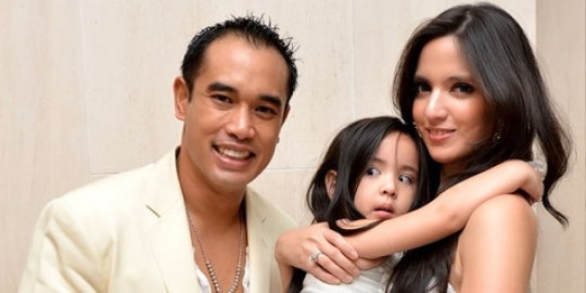 secantik princess putri nia ramadhani ulang tahun yang keempat