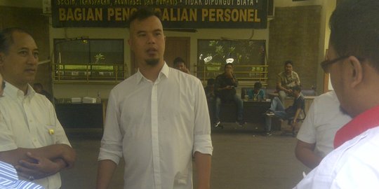 Datangi Polda Metro, Dhani ngotot tronton yang disita bukan miliknya