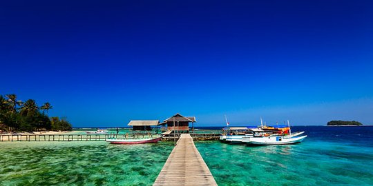 Karimunjawa dan 27 pulau di sekelilingnya