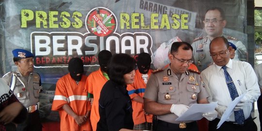 Jadi pengedar, sopir travel di Malang diciduk bawa 203,18 gram sabu