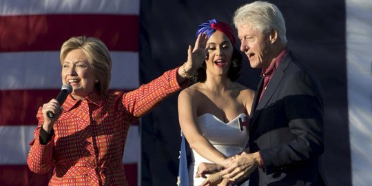 Pemarah, Hillary pernah tonjok mata Bill Clinton hingga lebam