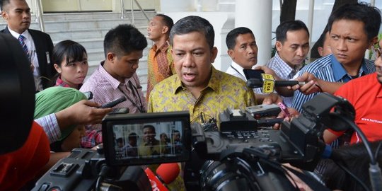 Fahri Hamzah minta harga diturunkan agar masyarakat khusyuk ibadah