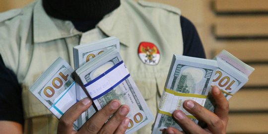 Selain istri sekretaris MA, KPK juga curigai rekening sopir Nurhadi