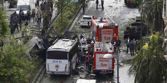 Serangan bom sasar bus polisi Turki, 11 tewas