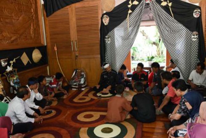 bupati purwakarta dedi mulyadi panggil wali murid dan kepala sekolah yang berselisih