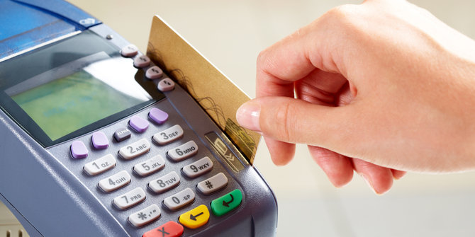 DJP: Dari 23, baru 3 bank serahkan data nasabah kartu kredit