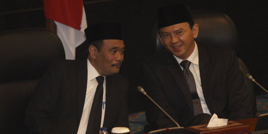 Beda dengan Ahok, Djarot salahkan pengembang soal tanggul jebol