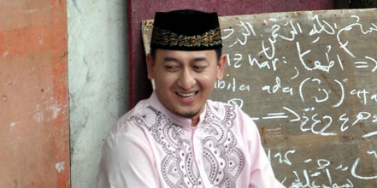 Ceraikan istri, ada pihak ketiga di rumah tangga Ustaz 