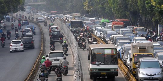 Tak lagi contek Singapura, Ahok ingin percepat ERP sistem gantry