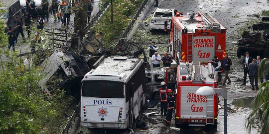 Polisi tahan empat tersangka peledakan bom Istambul