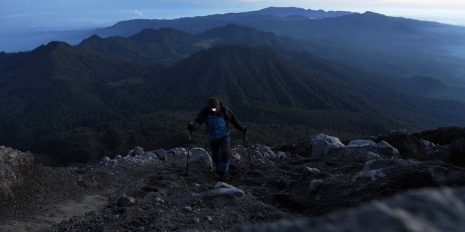 Pendaki Swiss hilang di Gunung Semeru