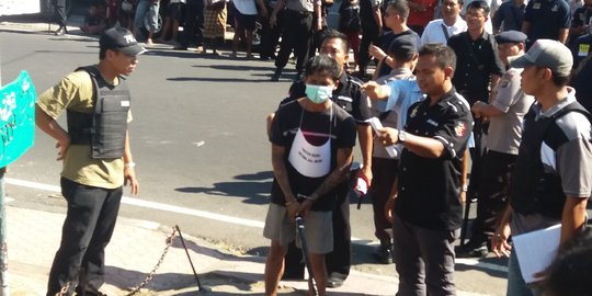 Reka ulang pembunuhan tokoh ormas Bali, korban sempat minta ampun