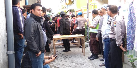 Densus 88 kembali tangkap satu orang di Surabaya