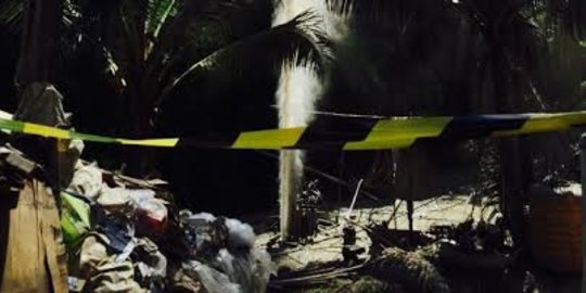 Sedang ngebor sumur, warga di Balikpapan muncul semburan lumpur