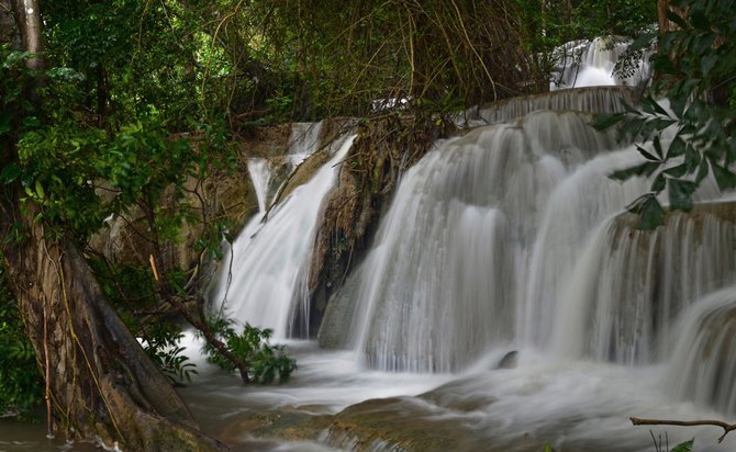 air terjun laputi