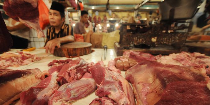 Pasok jelang Lebaran, Bulog impor 5.000 ton daging beku
