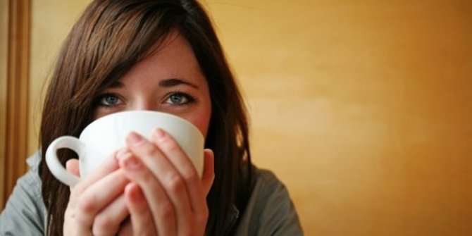 Apa dampaknya jika ibu hamil banyak minum kopi?