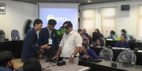 Sipafa, 'tangan ajaib' bagi difabel agar bisa operasikan komputer