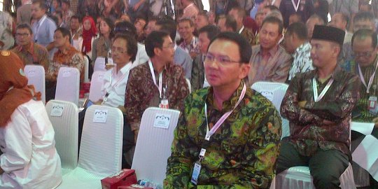 Ahok bimbang, relawan pasrah bila tinggalkan