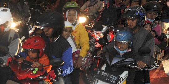 Sepeda motor overload saat mudik akan dijaring