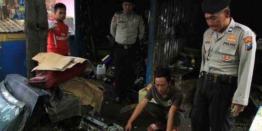 motor di facebook yang beli polisi rev1