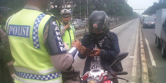 Ini solusi Ahok soal kurang maksimalnya sterilisasi Busway