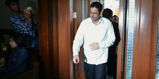 Nazaruddin divonis 6 tahun penjara dan didenda Rp 1 miliar